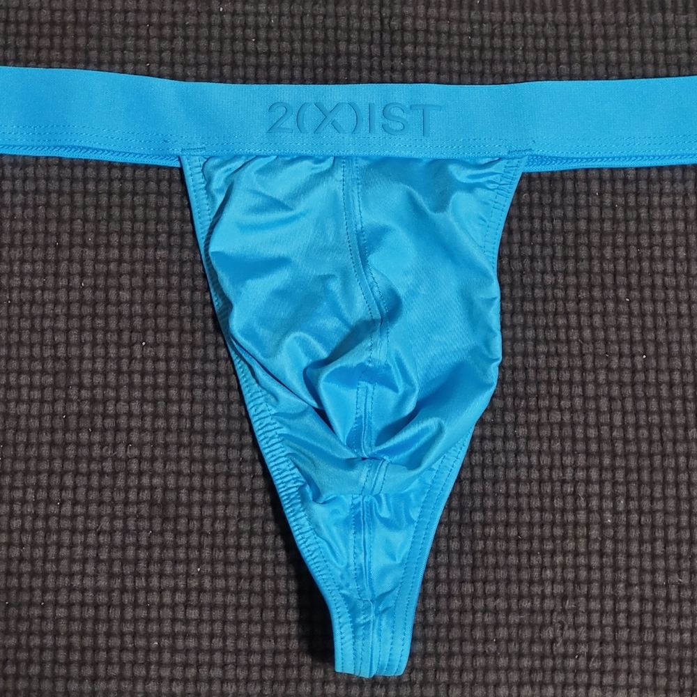 2(X)IST Sliq Blue Men's Thong, Size M